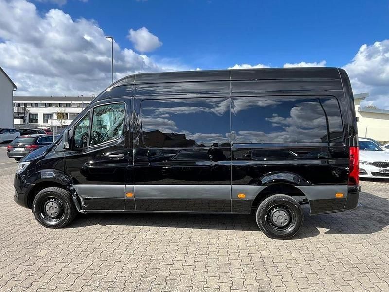 Gebraucht Mercedes Sprinter 190 PS (139 kW) 2019 Schwarz Van