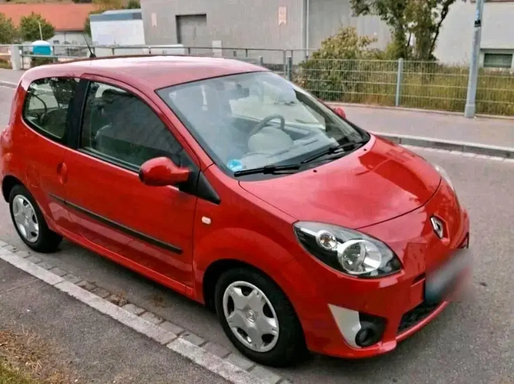 Gebraucht Renault Twingo 76 PS (55 kW) 2009 Rot Kleinwagen