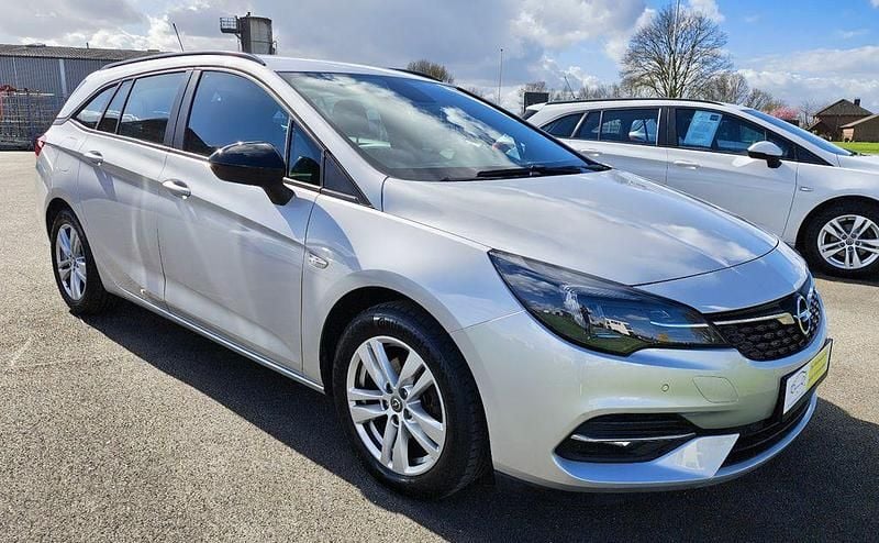 Gebraucht Opel Astra Business Edition 122 PS (89 kW) 2021 Silber Kombi
