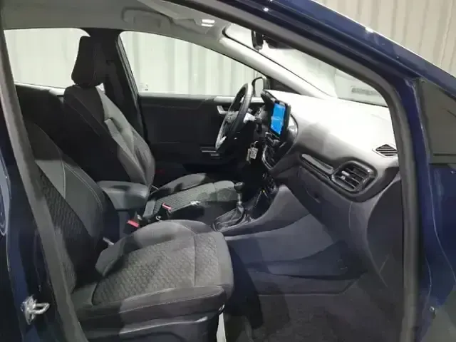 Gebraucht Ford Puma Titanium 125 PS (91 kW) 2023 Blau, blazer blau SUV
