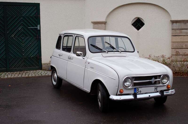 Weiß Gebraucht 1969 Renault R4 Limousine | 8.990 € - Bild 1/4