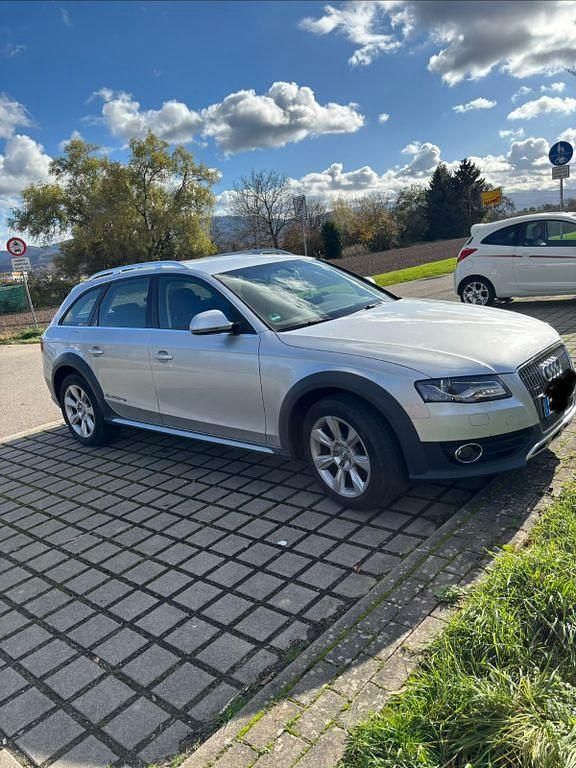Silber Gebraucht 2010 Audi A4 Allroad Kombi | 9.500 € (Fairer Preis) - Bild 1/4
