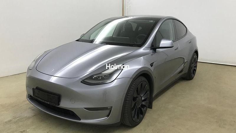 Silber Gebraucht 2023 Tesla Model Y Performance SUV | 33.189 € (Superpreis) - Bild 1/4