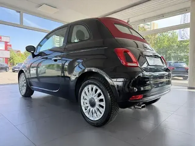 Gebraucht Fiat 500 Lounge 69 PS (50 kW) 2020 Colore esterno vesuvio schwarz Kleinwagen