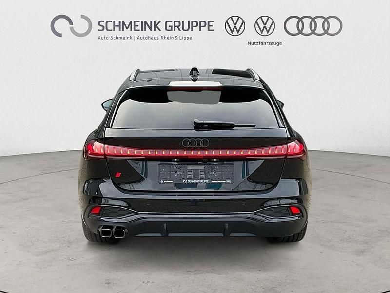 Gebraucht Audi A5 Ambiente 204 PS (150 kW) 2025 Mythosschwarz metallic Coupé