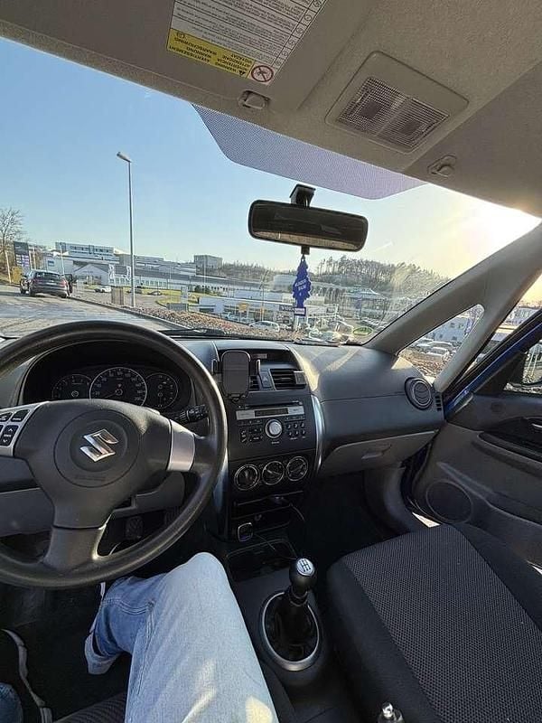 Gebraucht Suzuki SX4 Comfort 107 PS (78 kW) 2007 Blau Limousine