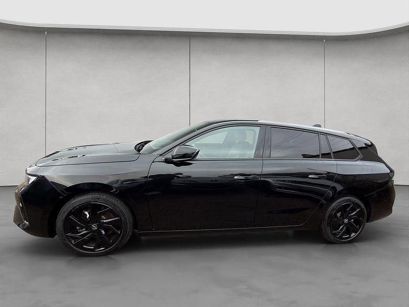 Gebraucht Opel Astra 131 PS (96 kW) 2024 Karbon schwarz metallic Kombi