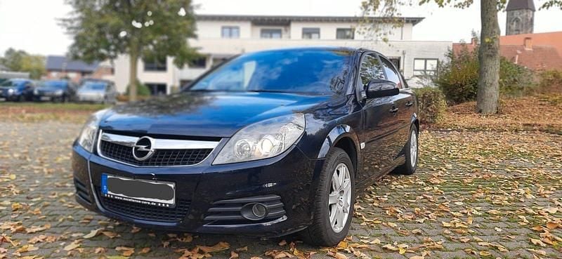 Blau Gebraucht 2006 Opel Vectra GTS Limousine | 2.000 € (Fairer Preis) - Bild 1/4