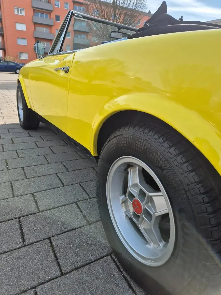 Gebraucht Fiat 124 1977 Gelb Cabrio