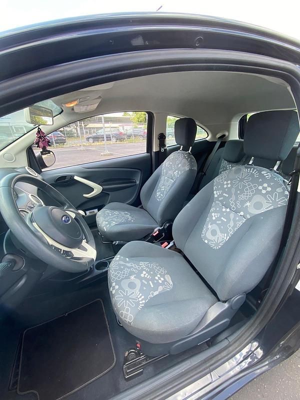 Gebraucht Ford Ka 69 PS (50 kW) 2012 Kleinwagen