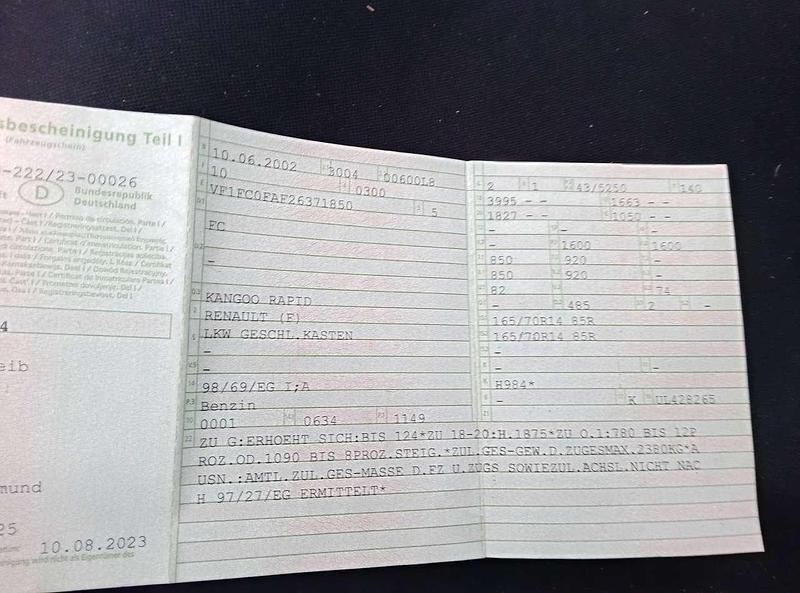 Weiß Gebraucht 2002 Renault Kangoo Van | 2.500 € (Fairer Preis) - Bild 1/4