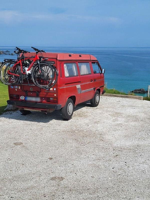 Second-hand VW Multivan 69 CP (50 kW) 1989 Roșu Monovolum