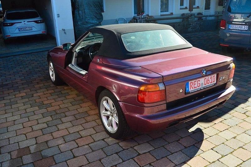 Gebraucht BMW Z1 170 PS (125 kW) 1992 Violett Cabrio