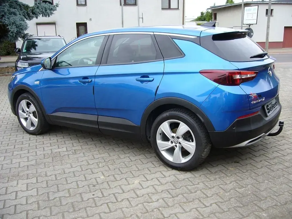 Gebraucht Opel Grandland X Innovation 131 PS (96 kW) 2018 Topas blau SUV