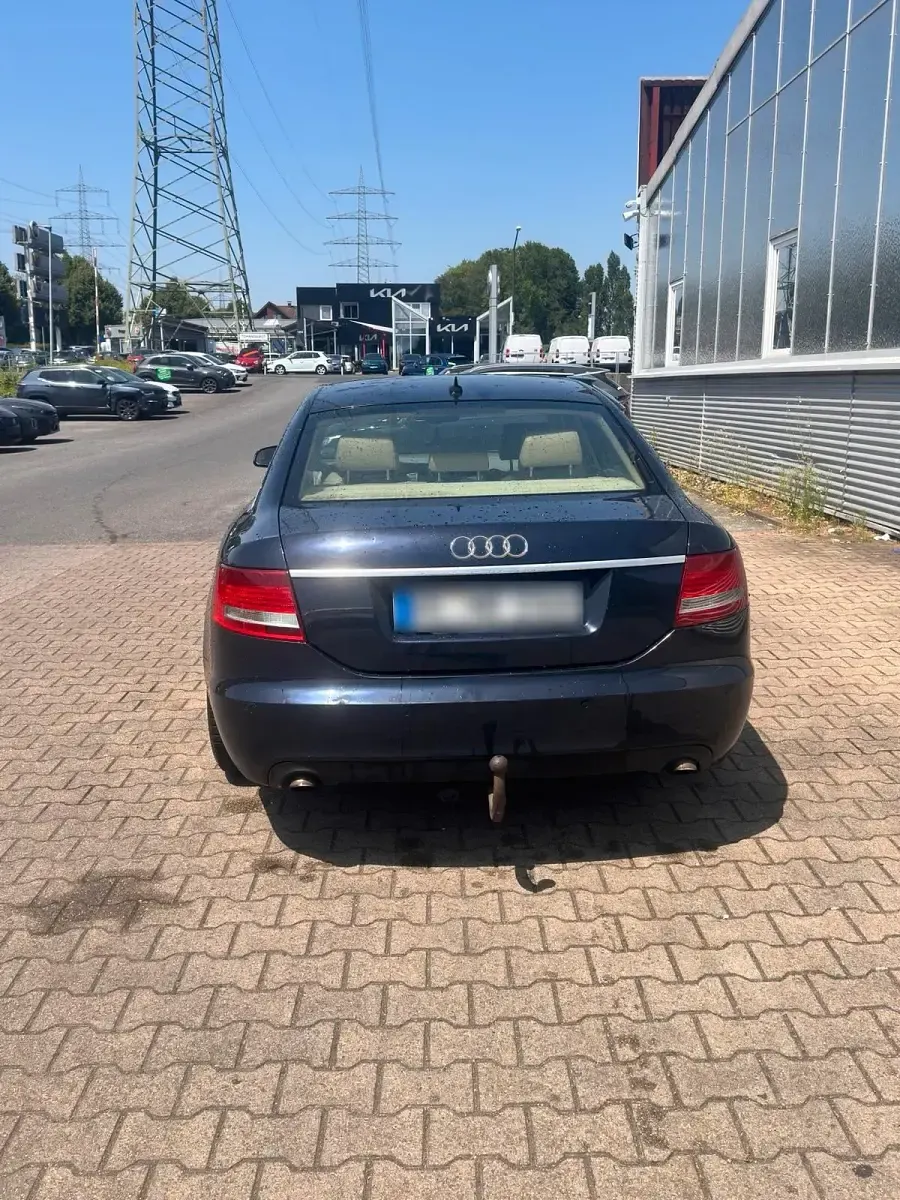 Gebraucht Audi A6 224 PS (164 kW) 2005 Blau Limousine