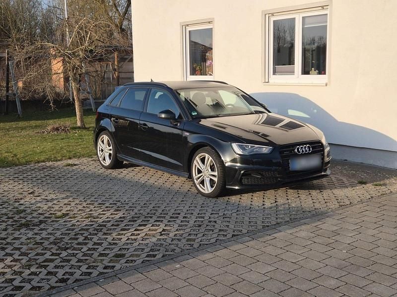 Second-hand Audi A3 S-Line 179 CP (131 kW) 2016 Negru Berlinǎ