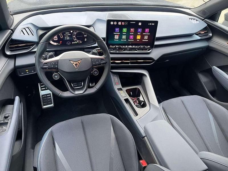 Neu Cupra Terramar 150 PS (110 kW) 2025 Kosmosblau SUV