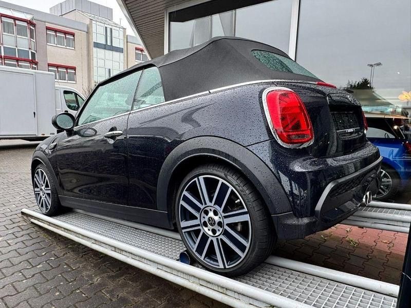 Gebraucht Mini Cooper S Cabriolet 178 PS (130 kW) 2022 Schwarz Cabrio
