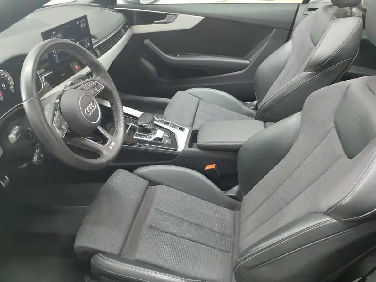 Gebraucht Audi A5 Cabriolet S-Line 204 PS (150 kW) 2022 Daytonagrau perleffekt/verdeck schwarz Cabrio