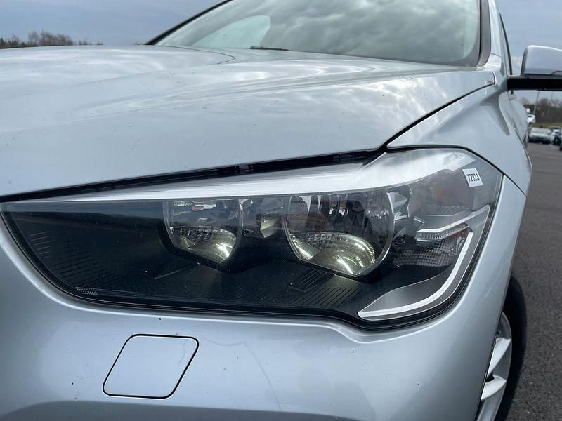 Używany BMW X1 Advantage 150 KM (110 kW) 2017 Srebrny SUV