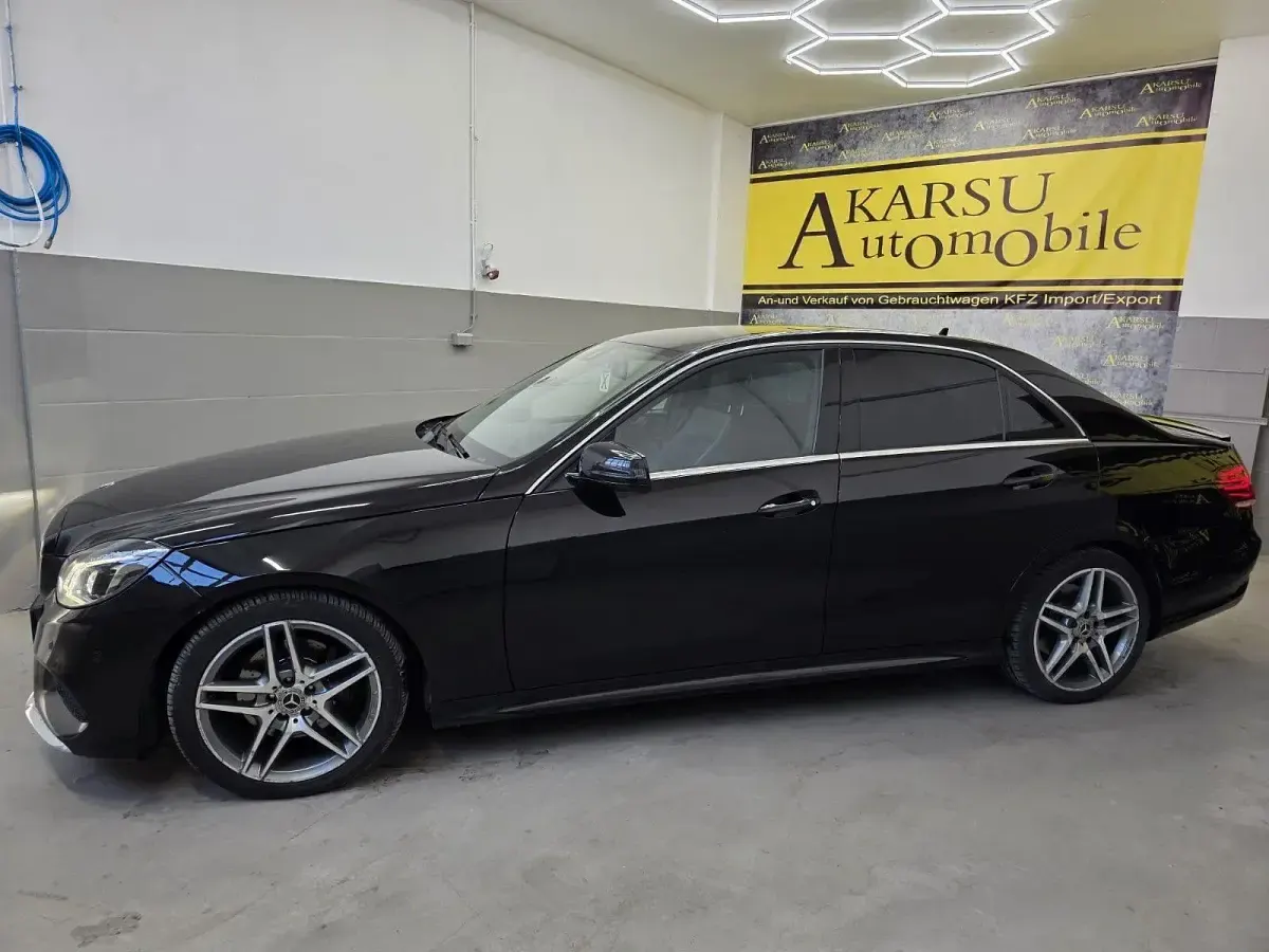 Gebraucht Mercedes E200 AMG 136 PS (100 kW) 2015 Schwarz Limousine