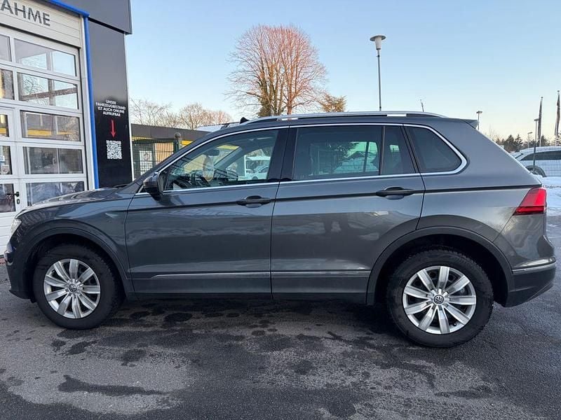 Gebraucht VW Tiguan Highline 150 PS (110 kW) 2018 Grau SUV
