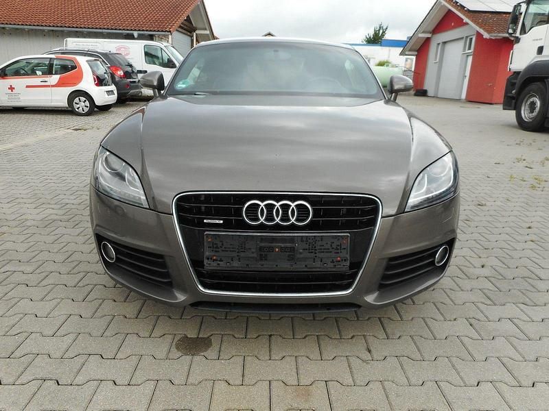 Gebraucht Audi TT Design 170 PS (125 kW) 2014 Grau Coupé