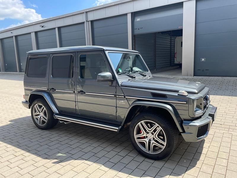 Grau Gebraucht 2017 Mercedes G63 AMG AMG SUV | 67.500 € (Superpreis) - Bild 1/4