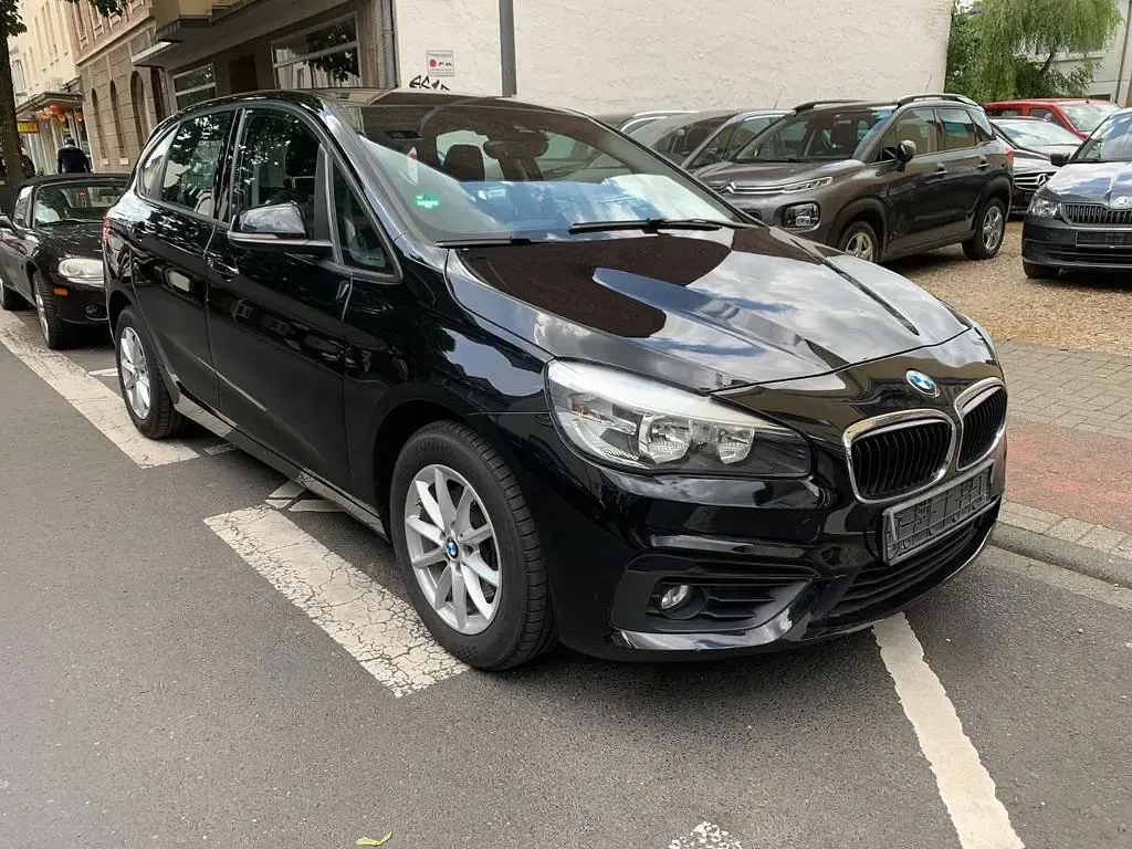 Gebraucht BMW 218 Advantage 136 PS (100 kW) 2016 Schwarz Kombi