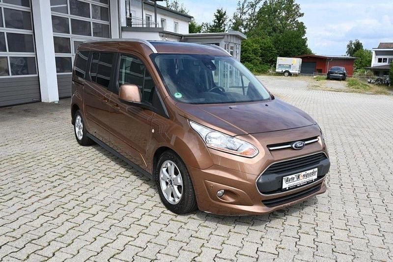 Canyonbraun metallic Gebraucht 2014 Ford Tourneo Connect Titanium Van / Kleinbus | 16.800 € - Bild 1/4