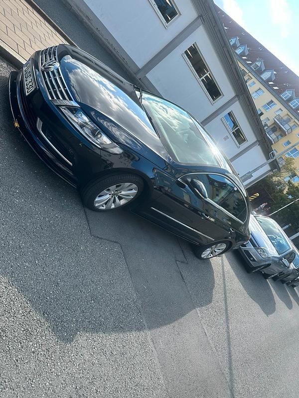 Gebraucht VW Passat 160 PS (117 kW) 2013 Schwarz Limousine