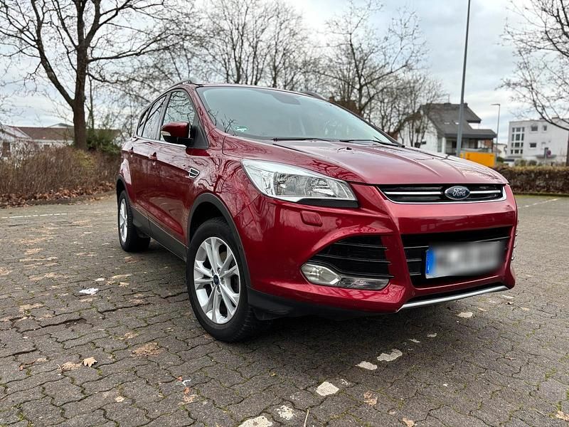 Gebraucht Ford Kuga Trend 150 PS (110 kW) 2016 Andere farben SUV