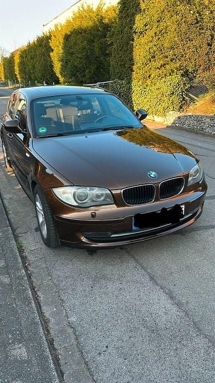 Second-hand BMW 116 122 CP (89 kW) 2011 Maro Hatchback
