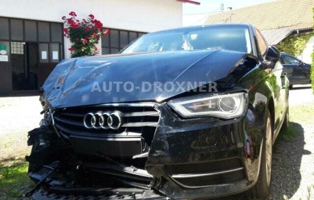 Schwarz metallic Gebraucht 2016 Audi A3 Attraction | 7.500 € - Bild 1/4