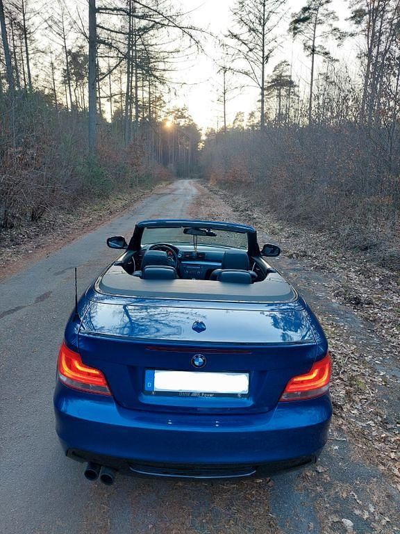Gebraucht BMW 135 Cabriolet Performance 306 PS (225 kW) 2012 Blau Cabrio
