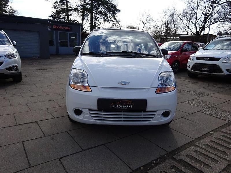 Gebraucht Chevrolet Matiz 52 PS (38 kW) 2009 Weiß Kleinwagen