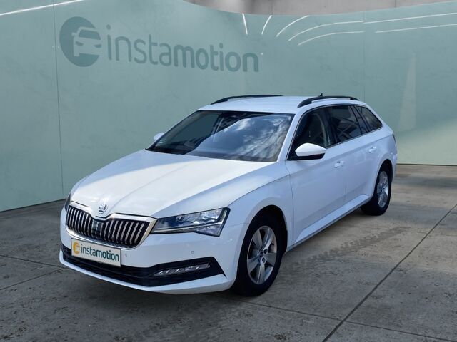 Weiß Gebraucht 2021 Skoda Superb Ambition Kombi | 21.450 € (Fairer Preis) - Bild 1/2