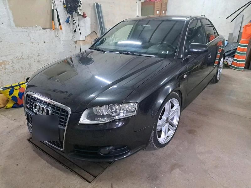 Schwarz Gebraucht 2007 Audi A4 S-Line Limousine | 4.000 € (Etwas zu teuer) - Bild 1/4
