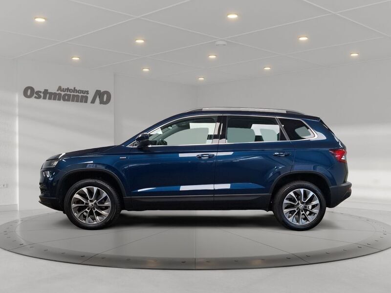 Gebraucht Skoda Karoq Clever 150 PS (110 kW) 2021 Lavablau met. SUV
