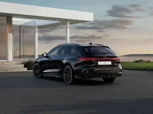Neu Audi A5 Performance 367 PS (269 kW) 2026 Mythosschwarz metallic Kombi