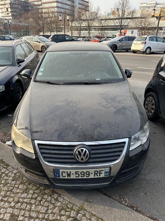 Gebraucht VW Passat 131 PS (96 kW) 2004 Schwarz Limousine