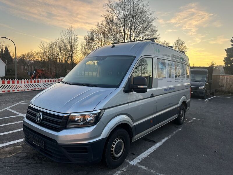Silber Gebraucht 2018 VW Crafter Van | 11.600 € (Teuer) - Bild 1/4