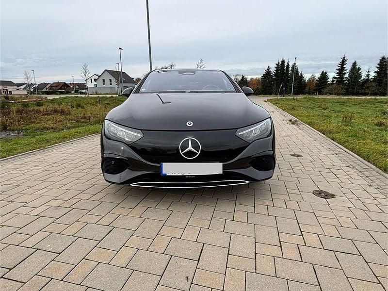 Schwarz Gebraucht 2023 Mercedes EQE300 Limousine | 39.900 € (Fairer Preis) - Bild 1/4