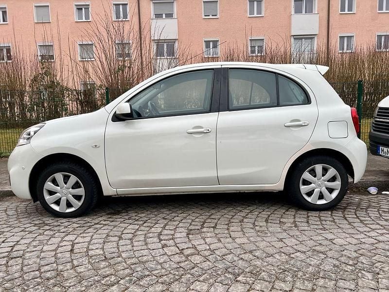 Gebraucht Nissan Micra Acenta 80 PS (58 kW) 2014 Weiß Kleinwagen