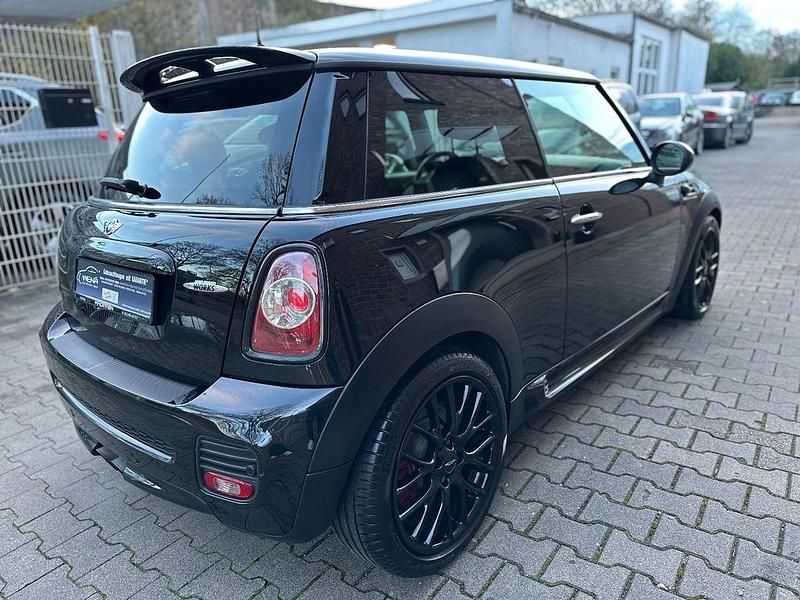 Gebraucht Mini John Cooper Works 211 PS (155 kW) 2012 Schwarz Kleinwagen