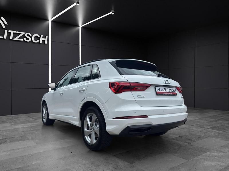 Second-hand Audi Q3 Ambiente 150 CP (110 kW) 2022 Alb SUV