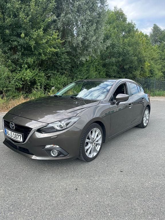 Braun Gebraucht 2015 Mazda 3 Urban Limited Limousine | 11.500 € (Guter Preis) - Bild 1/4