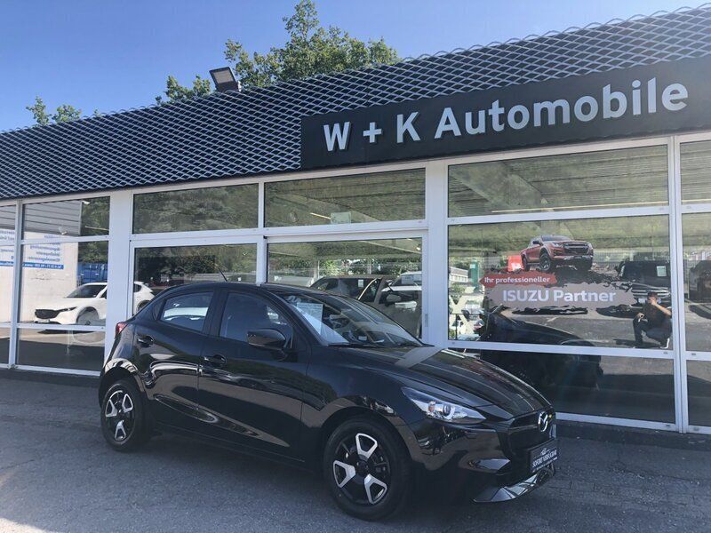 Jet black Gebraucht 2024 Mazda 2 Center-Line Kleinwagen | 17.990 € (Guter Preis) - Bild 1/3