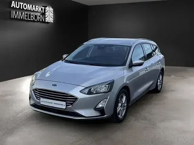 Gebraucht Ford Focus Cool & Connect 140 PS (102 kW) 2022 Silber Limousine