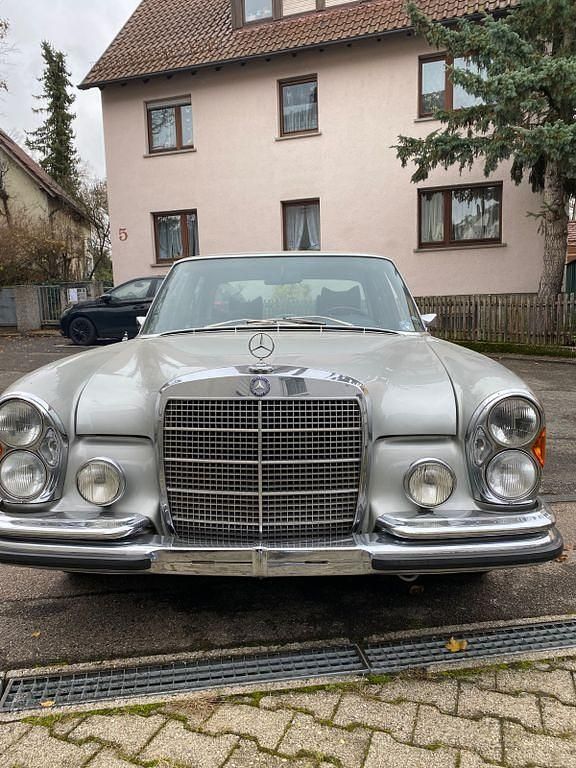Silber Gebraucht 1970 Mercedes 280 SE Limousine | 22.500 € - Bild 1/4